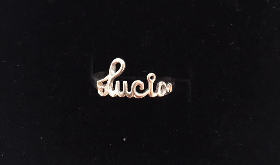Anello in argento con nome