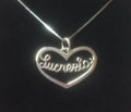 Collana in argento con nome all’interno di unl cuore