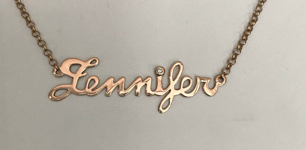 Collana in argento rosè con cubic zirconia personalizzata con nome