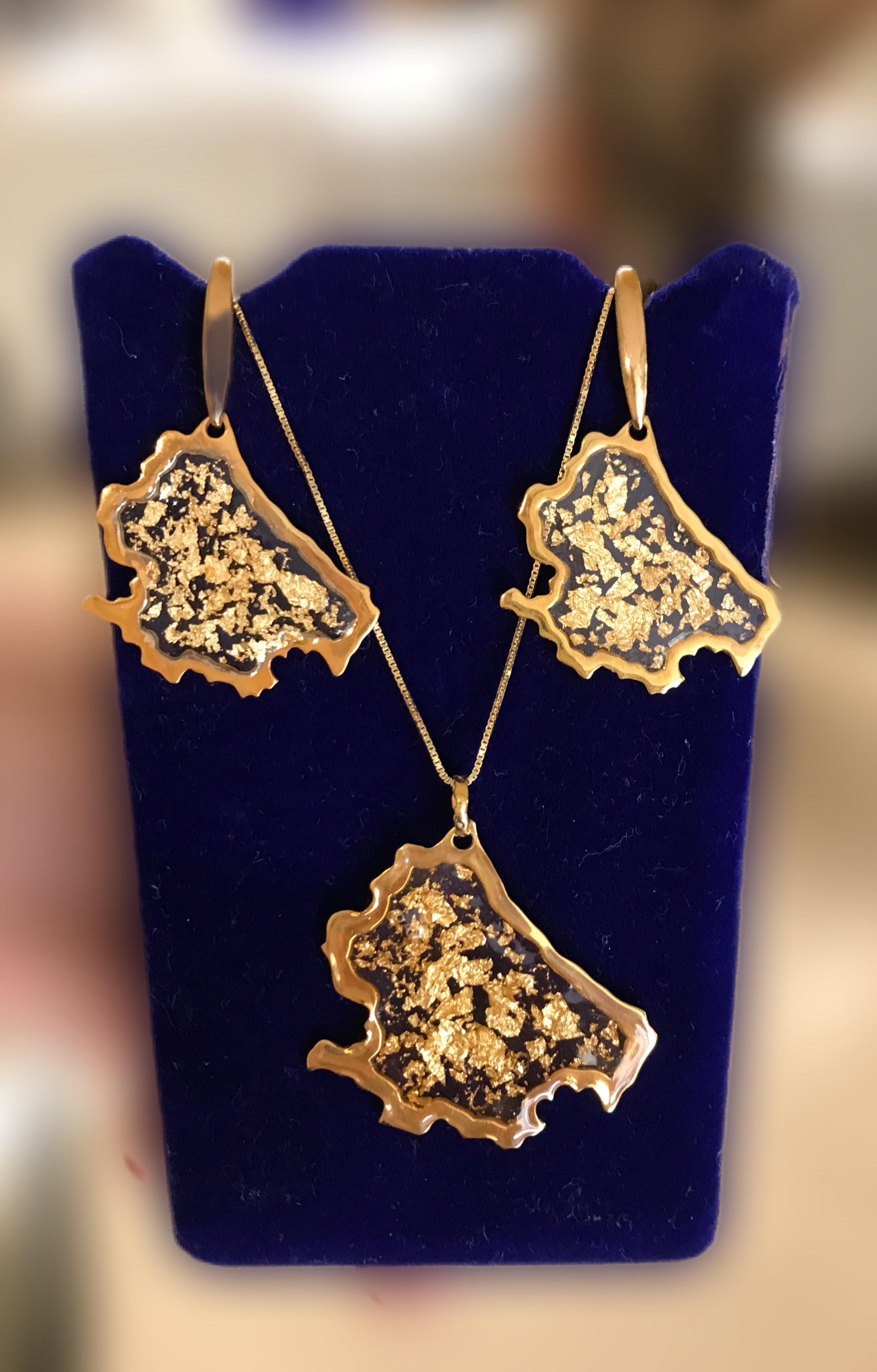 Parure della collezione “Abruzzo Forte e Gentile”